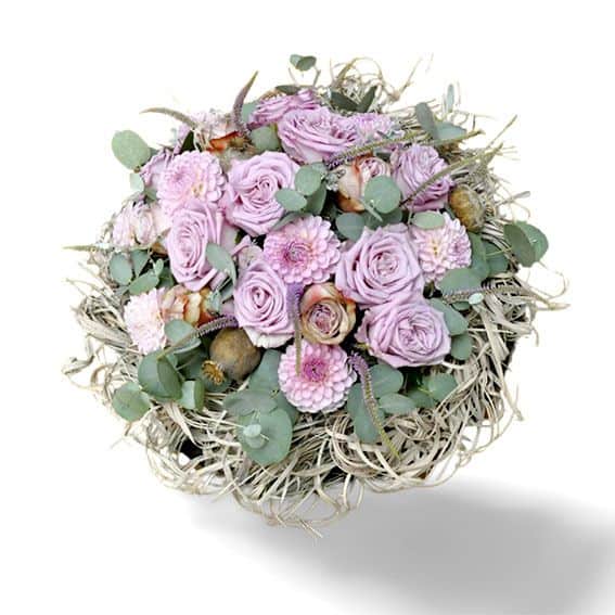 Pasteltinten op zeegras met gestabiliseerde bloemen