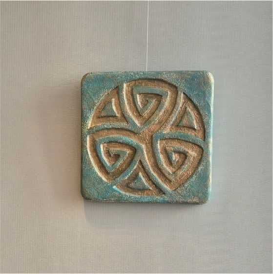 The Celtic Connection – Triskelion Ser  patine