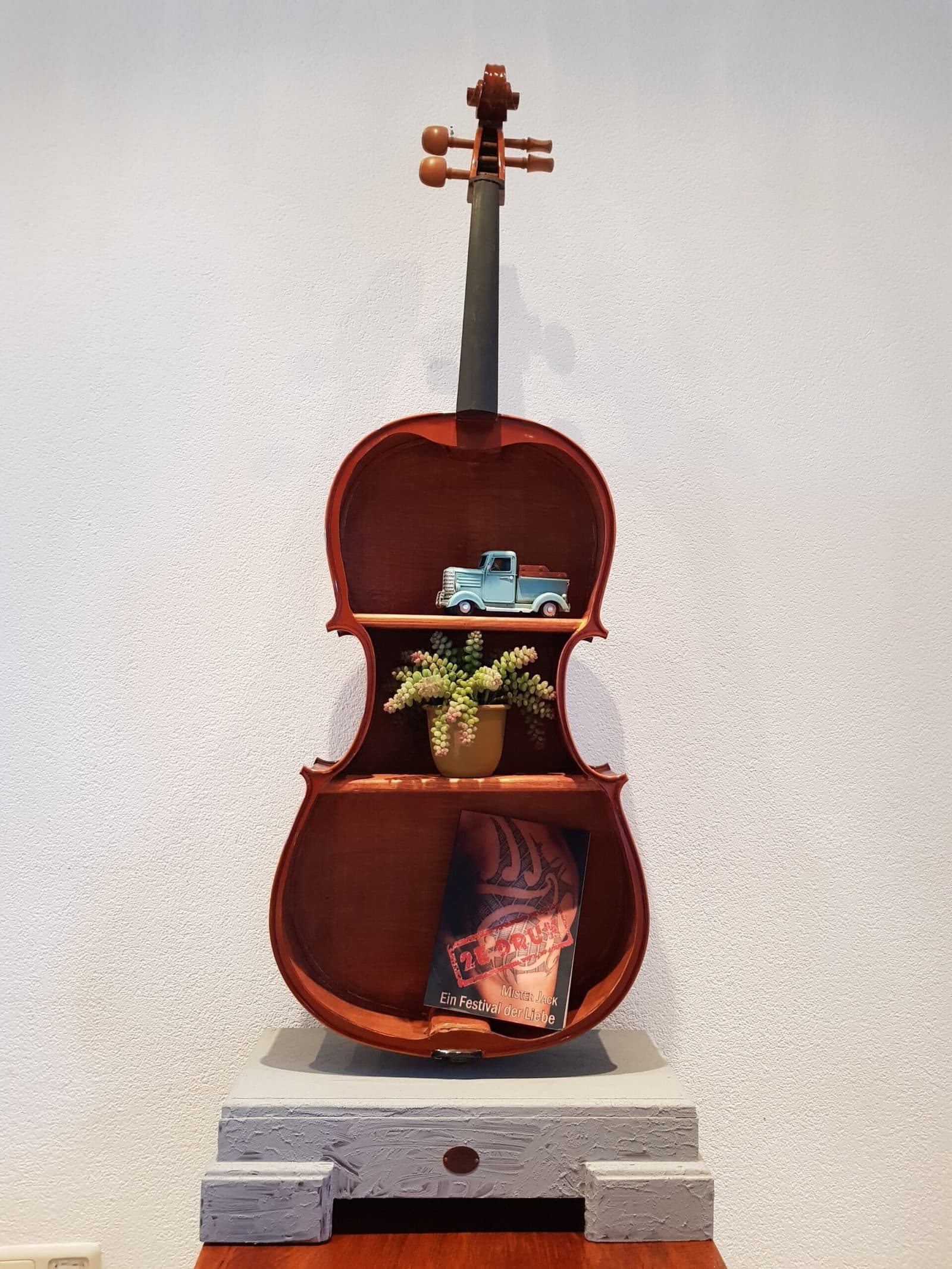 Cello