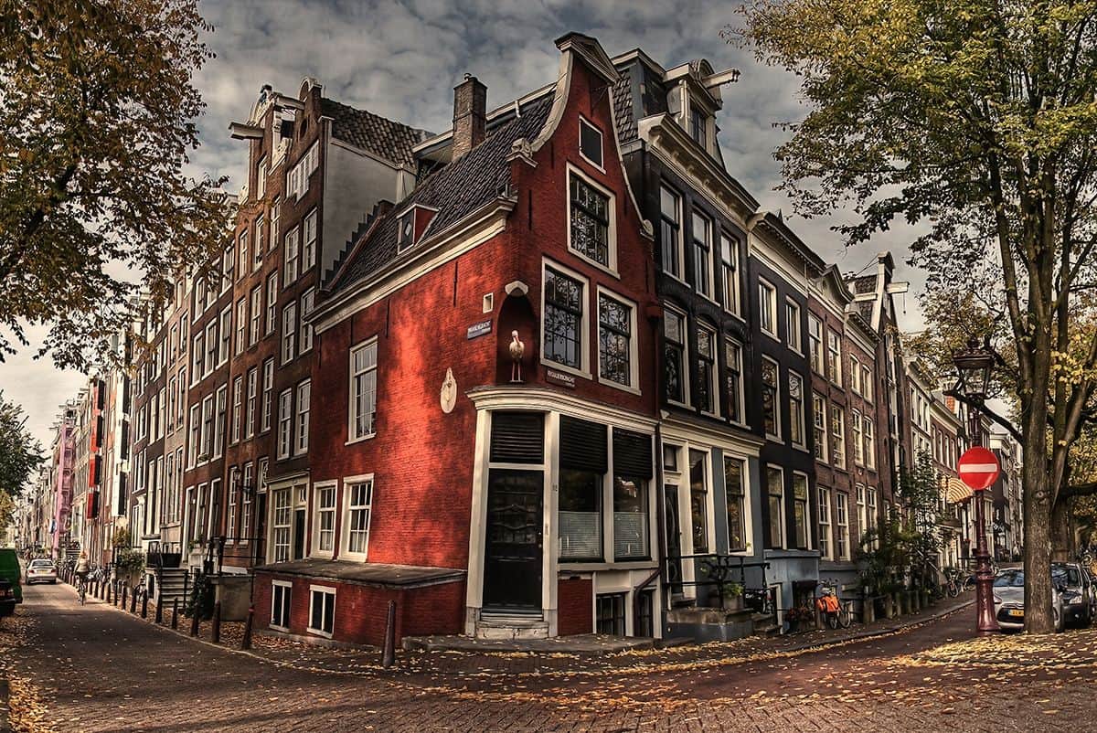 Huis met de ooievaar